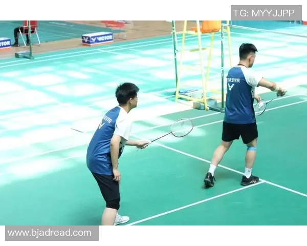 西安羽毛球队荣登全国羽毛球状态排行榜第三名展现强劲实力